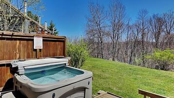 Studio (2 Bedrooms) | Property amenity