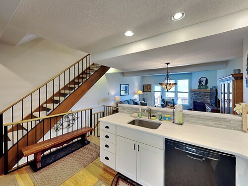 Villages of Wisp 28 Beary Cozy by Taylor Made Deep Creek