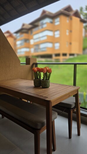 Appartement Classique, vue cour intérieure | Lanai