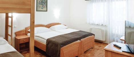 1 bedroom, Internet, bed sheets