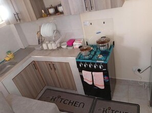 Microwave, stovetop