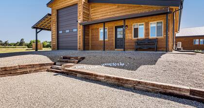Mountain Escape Nestled in Quaint, Historic Mancos