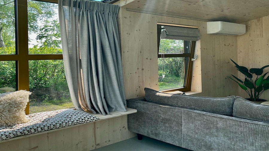 Group Accommodation for 36 Guests