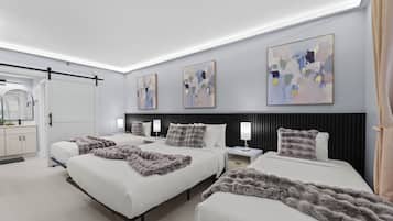 Iron/ironing board, WiFi, bed sheets
