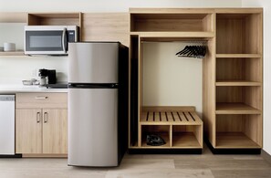 เตารีด/โต๊ะรีดผ้า, Wi-Fi ฟรี, ผ้าปูที่นอน