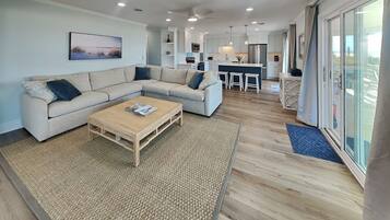 Studio (4 Bedrooms) | Property amenity