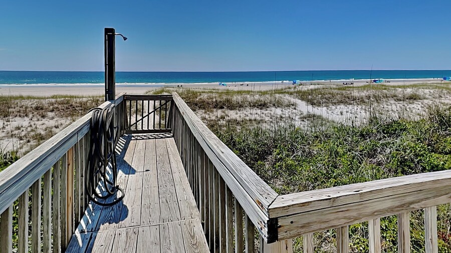 Kirk's Mema's Beach