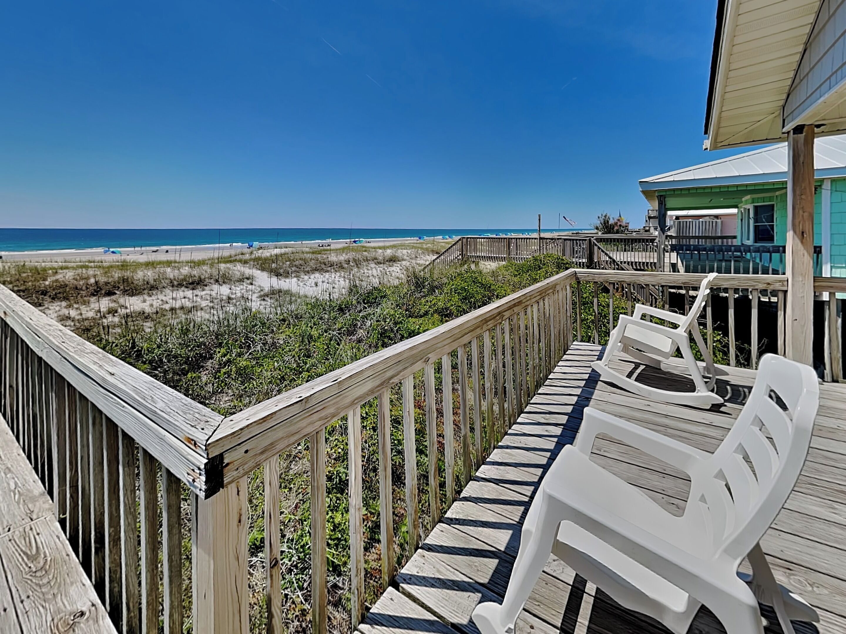 المنطقة المحيطة بالمنشأة