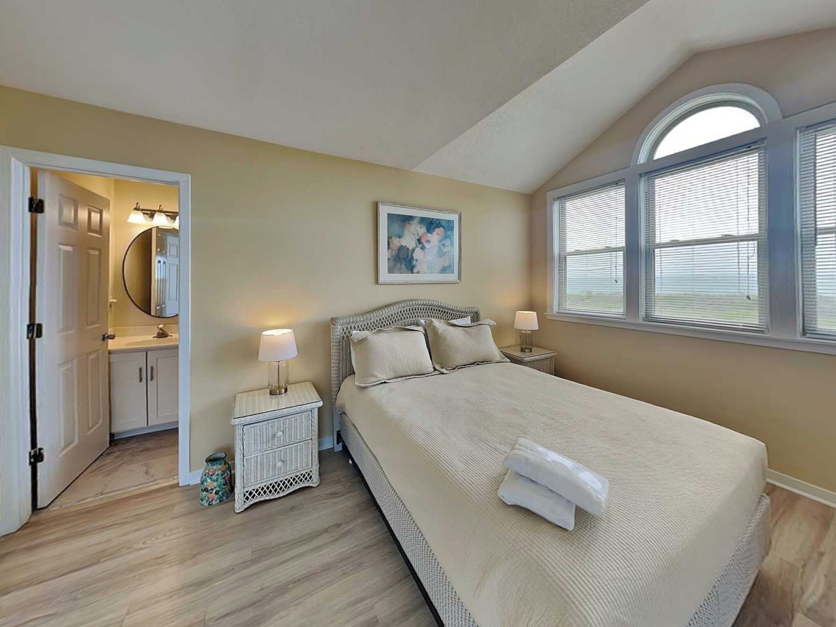 Studio (2 Bedrooms) | Property amenity