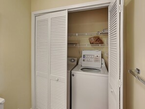 Studio (2 Bedrooms) | Property amenity - Helmstetler #3B by Topsail Realty (Holly Ridge)