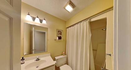 Helmstetler #3B by Topsail Realty