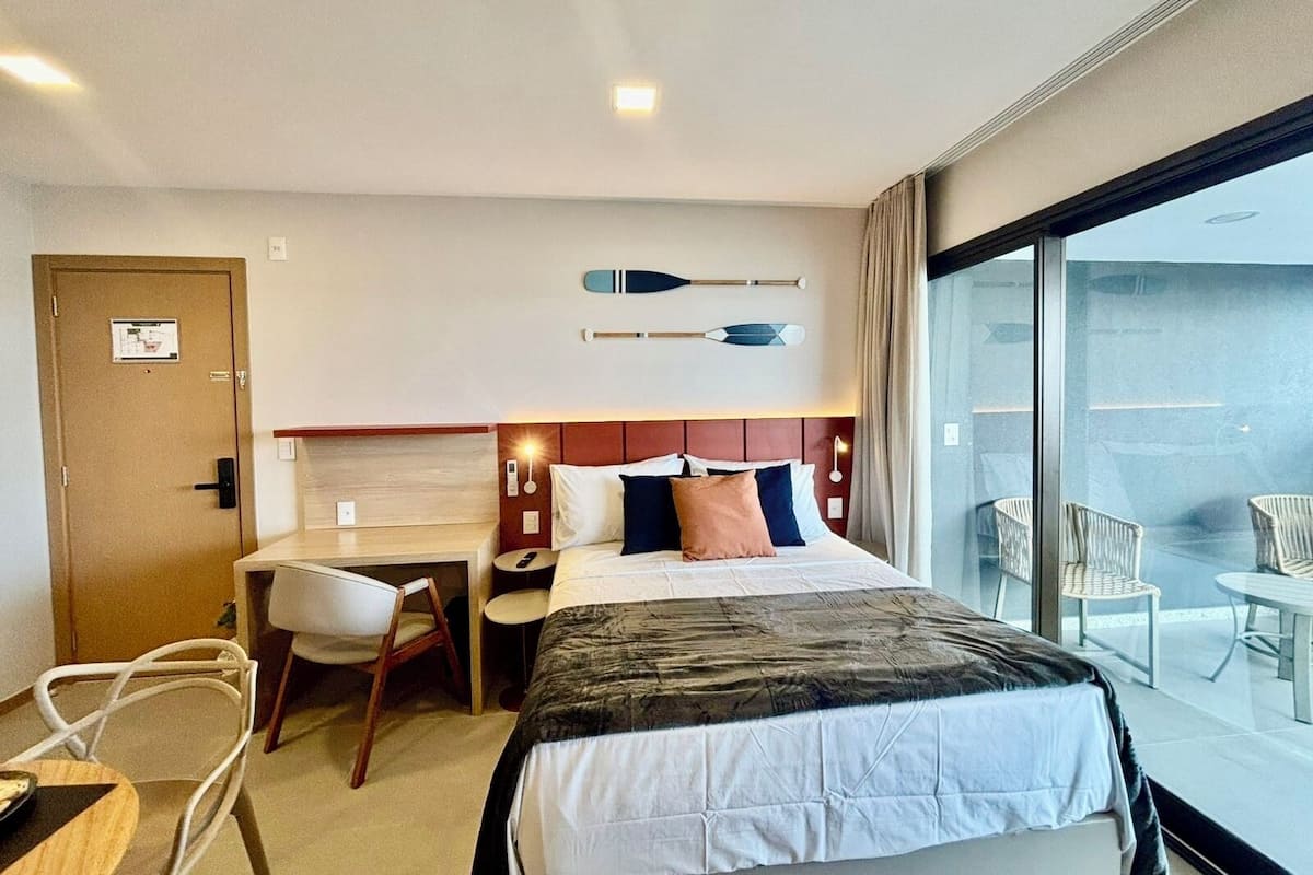 Deluxe Studio, Lanai, Sea View | In-room safe, desk, laptop workspace, blackout drapes