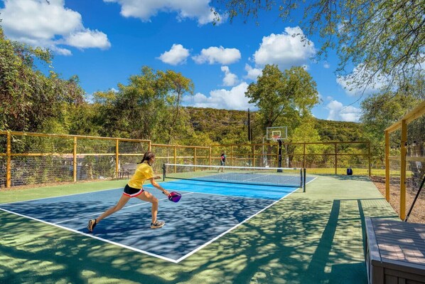 Sportplatz