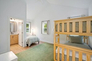 6 Schlafzimmer, WLAN, Bettwäsche