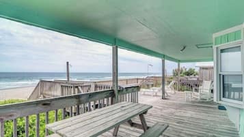 Studio (4 Bedrooms) | Property amenity