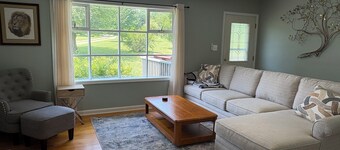 3 Bed 1.5 Bath Quiet Countryside SFH Falmouth/Fredericksburg 2 King Beds Pets OK