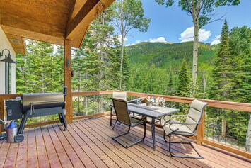 Salida Vacation Rental | 2BR | 2BA | Stairs Required | 1,350 Sq Ft