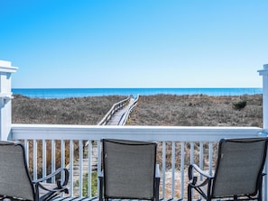 Property amenity - Here Comes The Sun by Carolina Retreats (Carolina Beach)