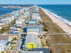 Property amenity - Here Comes The Sun by Carolina Retreats (Carolina Beach)