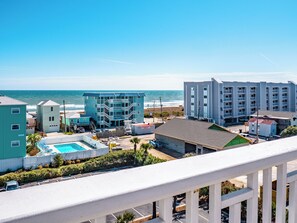 Studio (3 Bedrooms) | Property amenity