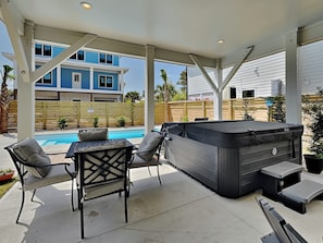 Studio (5 Bedrooms) | Property amenity