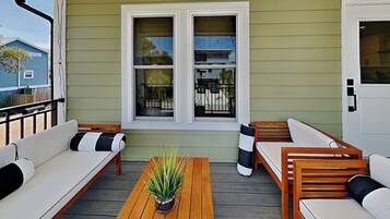 Studio (5 Bedrooms) | Property amenity