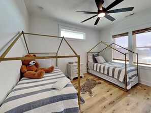 Studio (5 Bedrooms) | Property amenity
