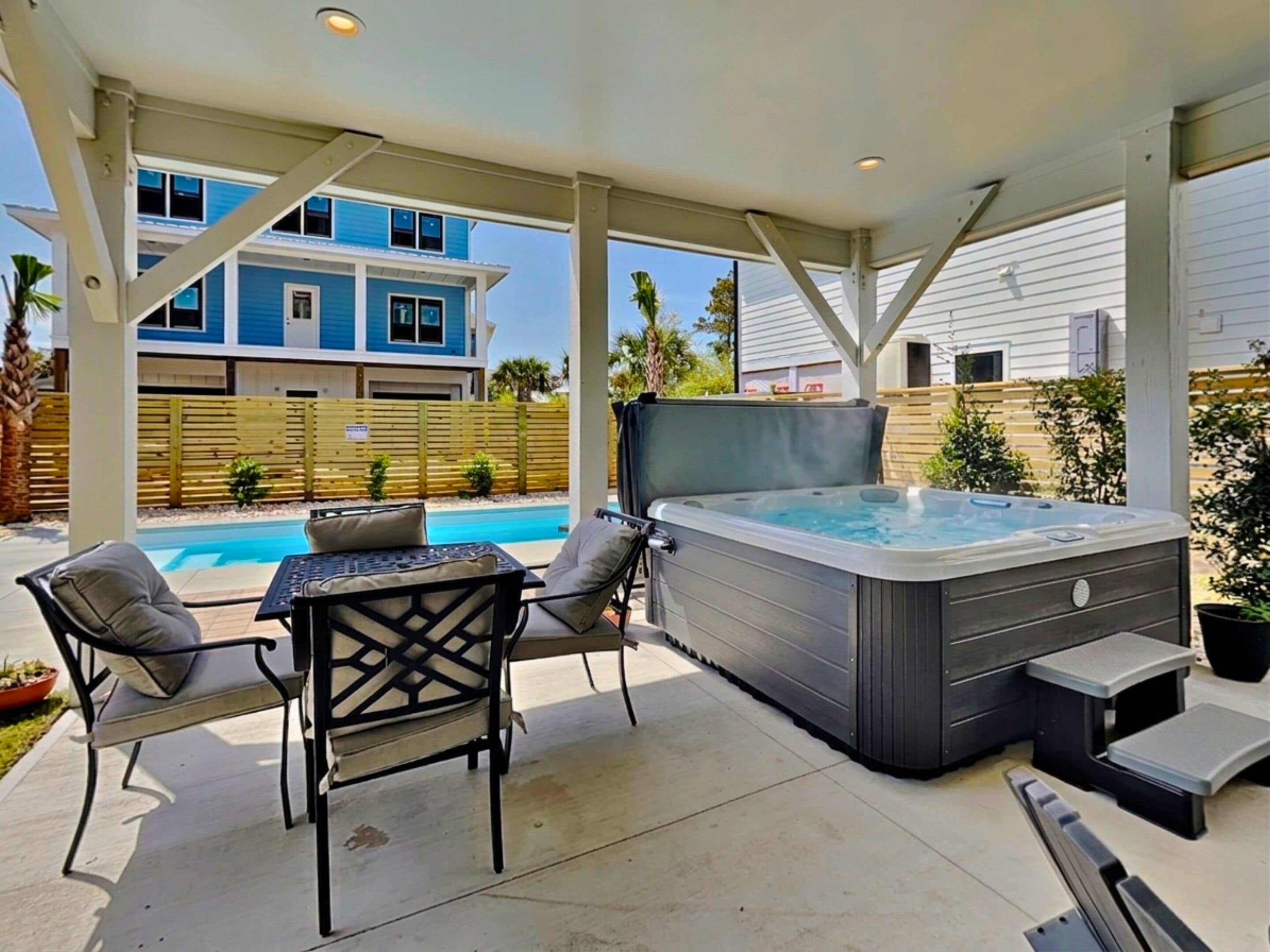 Studio (5 Bedrooms) | Front of property