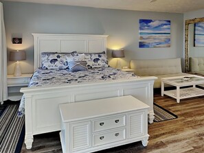 Studio (4 Bedrooms) | Property amenity - The Twisted Pelican by Topsail Realty (Holly Ridge)