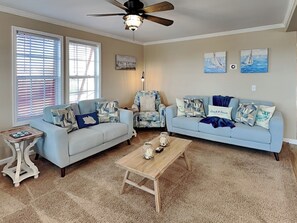 Studio (3 Bedrooms) | Property amenity - Starboard Shores by Topsail Realty (Holly Ridge)