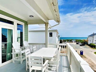 Shore Sounds Fun by Topsail Realty