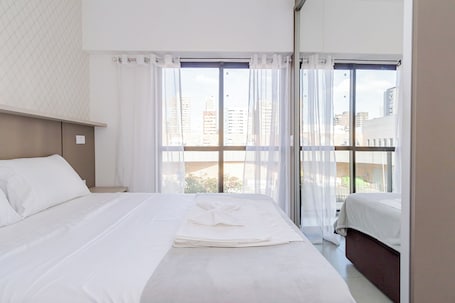 Basic Apartment | Free WiFi, bed sheets