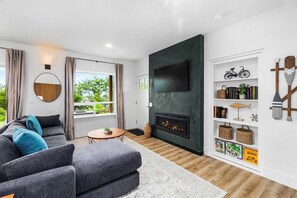 Family House, Bay View | Living room