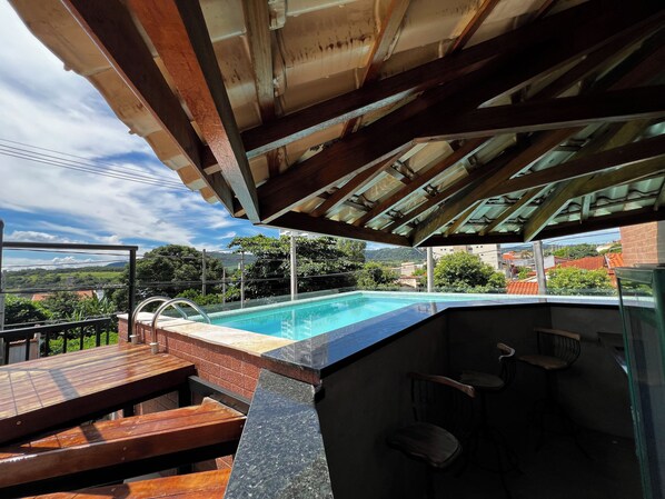 Alberca al aire libre 