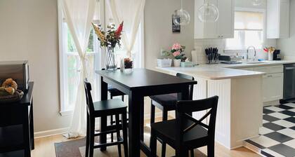 Centrally Located House in high-end neighborhood mid town Memphis