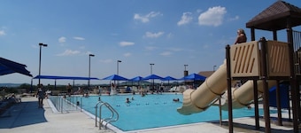 Getaway on Wheatstrand. Ski, Fish, Golf, Horseback ride, Hike, Swim and more!