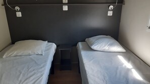 2 bedrooms, iron/ironing board