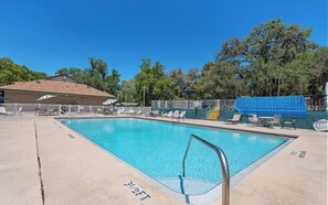 Outdoor pool - Cozy Cove at Salt Springs Resort (Salt Springs)