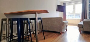 TV, offices
