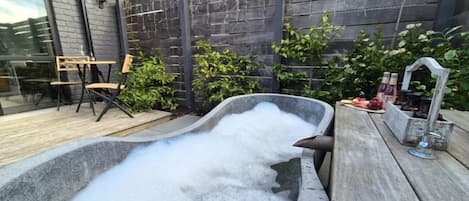 室外 SPA 浴缸