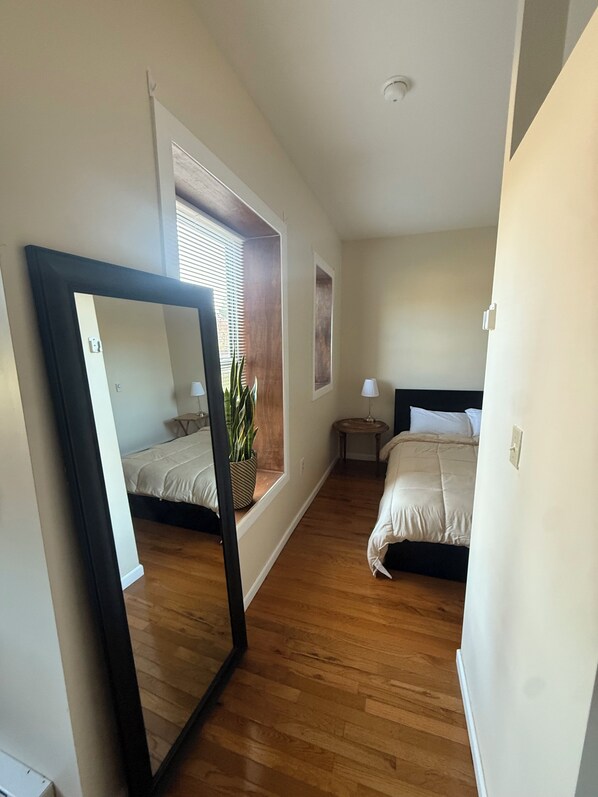 1 chambre, fer et planche à repasser, Wi-Fi, draps fournis