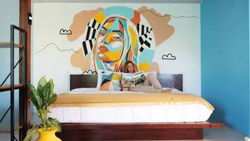 Apartment, 1 King Bed, Balcony, City View | Soundproofing, free WiFi