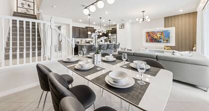 1287 Blue Paradise Way