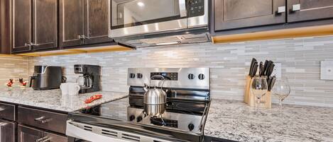 House (5 Bedrooms) | Property amenity