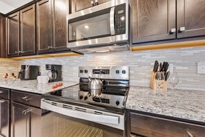 House (5 Bedrooms) | Property amenity