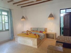 1 bedroom, iron/ironing board, WiFi, bed sheets - Charming 1-bedroom apartment with WiFi, AC in gorgeous Jambiani,400ft away beach (jambiani)