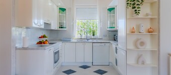 Gorgeous home in Hrvatski Leskovac