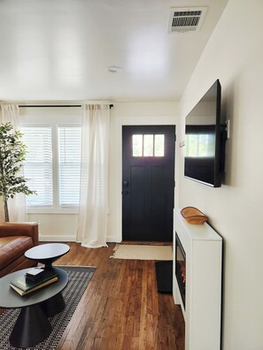 TV connectée, cheminée