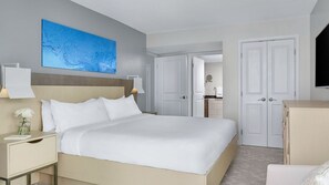 2 bedrooms, iron/ironing board, free WiFi, bed sheets - Marriott’s Crystal Shores: 2 Bd Gulf Front- Paradise Awaits on Marco Island (Marco Island)