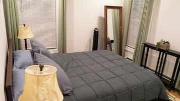 In-room safe, desk, iron/ironing board, free WiFi